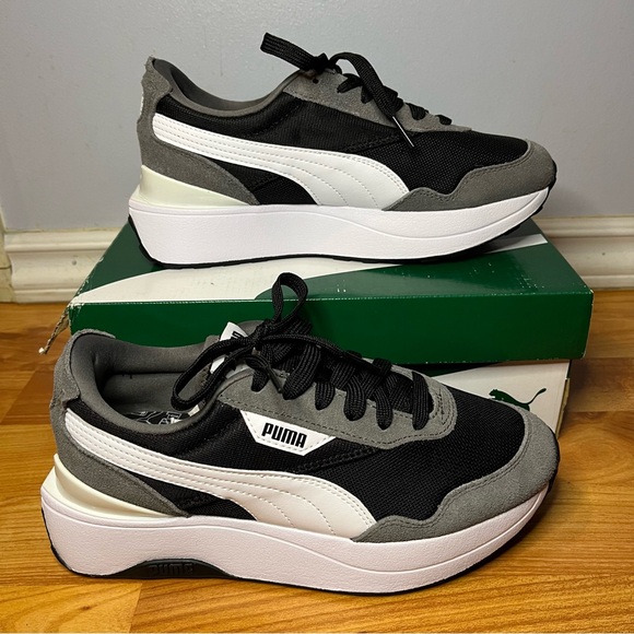 PUMA | Women’s Cruise Rider Classic - Picture 3 of 6